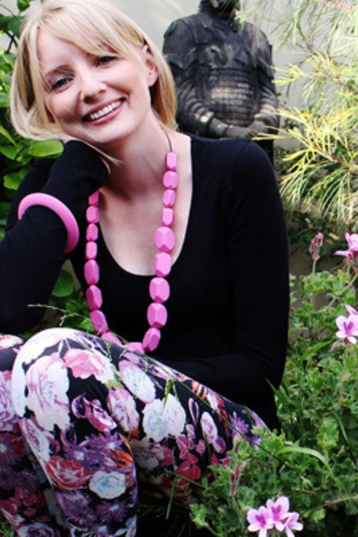 Wilma Rocks Teething Necklace - Image 4